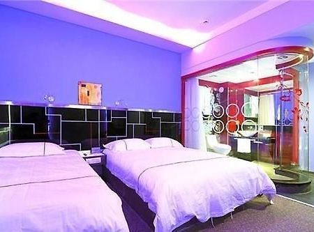 Harbin Xilong Hotel Mai Mai Street Branch Екстер'єр фото